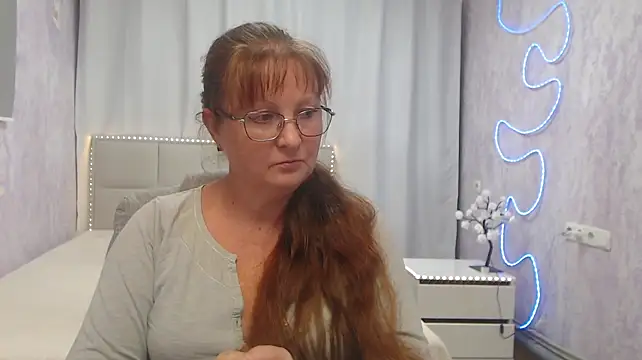 VanessaHotts webcam