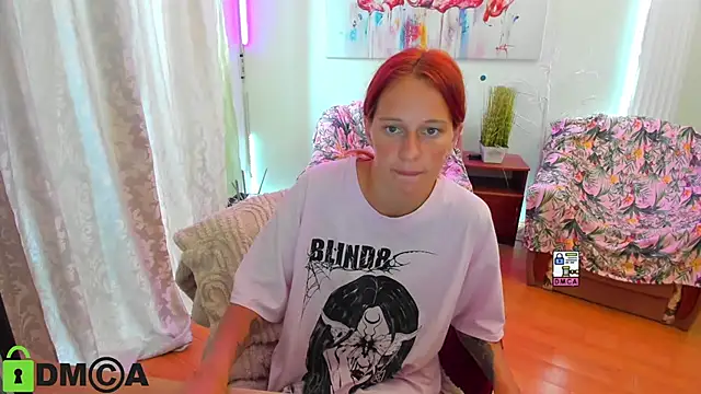 Lily_Viola webcam
