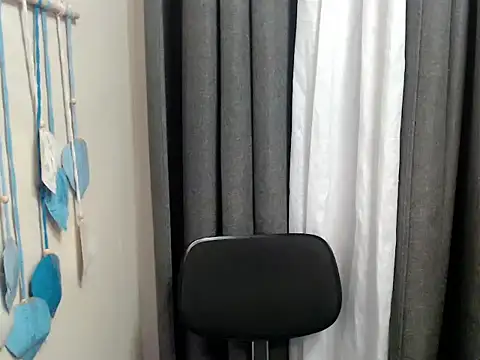 carla_newhere webcam