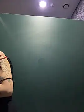 Wet__Bunny webcam