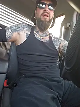 Beardedtattood live sex cam