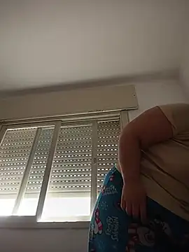 Bombon_ok live cam preview