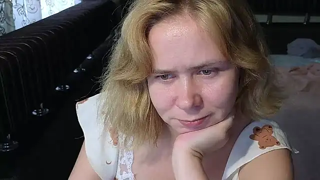 Riley_Roo webcam