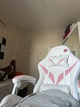 Indiazinhax webcam
