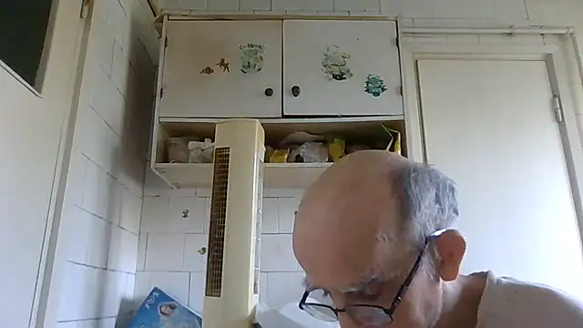 mariusica1@xh webcam