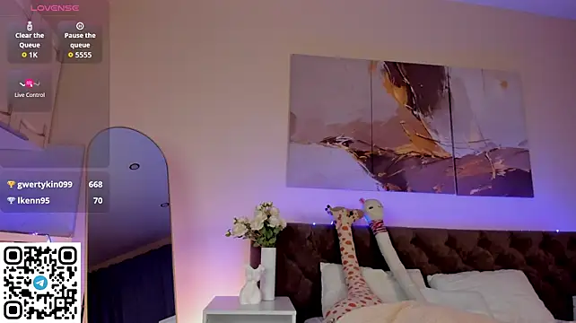 Linablueeyed webcam