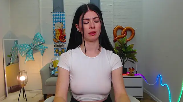 MilaSecret55 webcam
