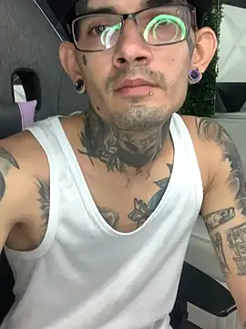 Boy_tatto77 webcam
