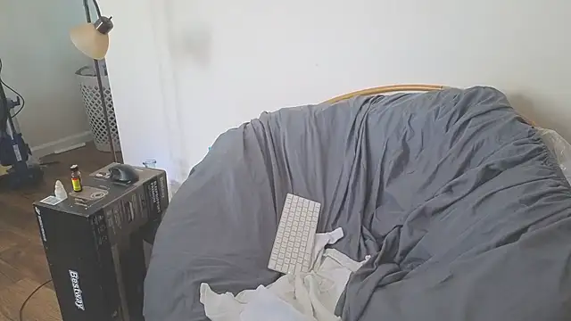 JimmyJerksYa webcam