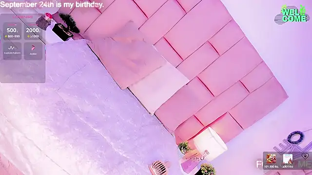 ExoticlanaDoll webcam