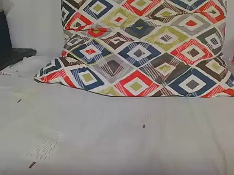 MissLMr23 webcam