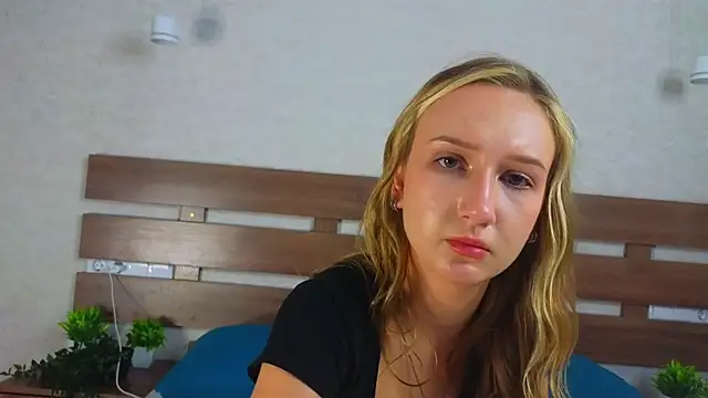 TinaPage webcam