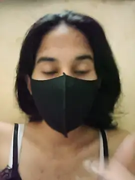 sunali76 webcam
