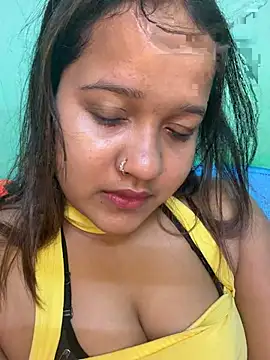 JUJU_BABY webcam