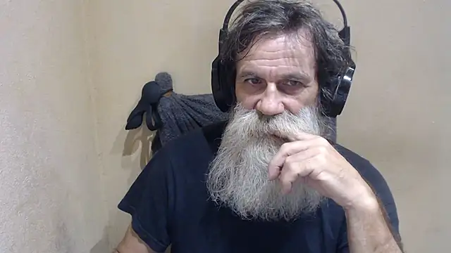AlexNudo webcam