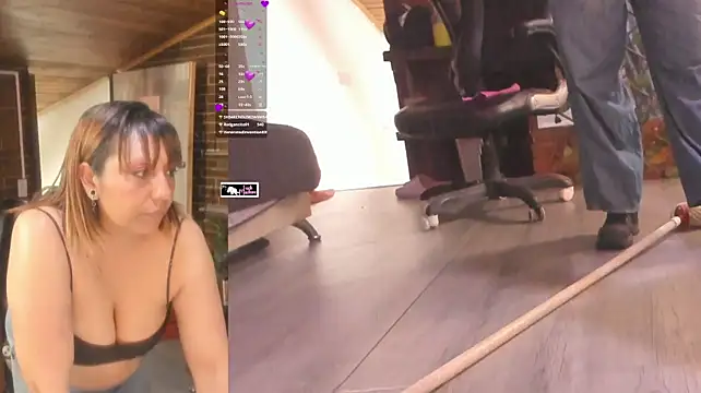 Destiny__Hall webcam