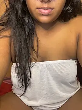 Nethmi156 webcam