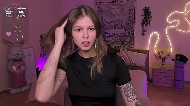 Lisa_Blossom webcam