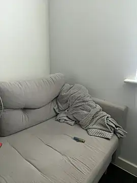 CharlotteSnow21 webcam