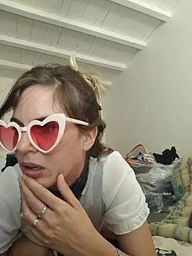 Frenchgirl webcam