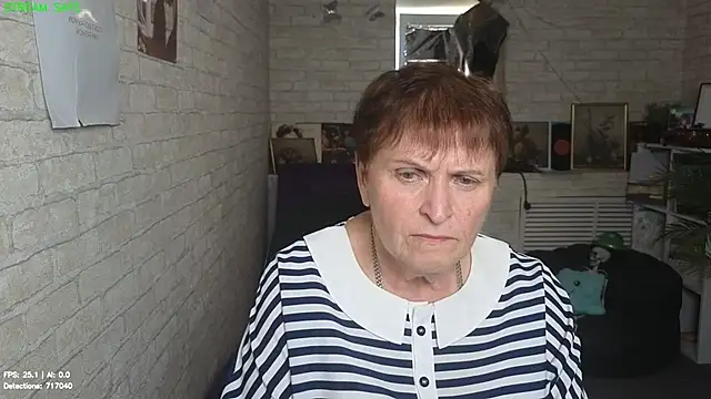 Willa_Wisp webcam