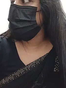 Tamil-HoneyQueen webcam