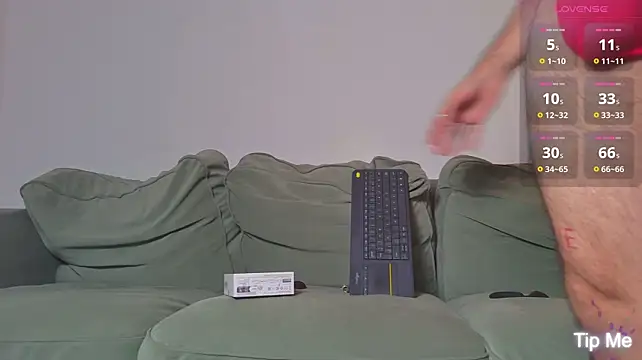Ackerman_Eren_ webcam