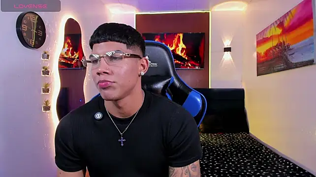 Damian_latinxxx live sex cam