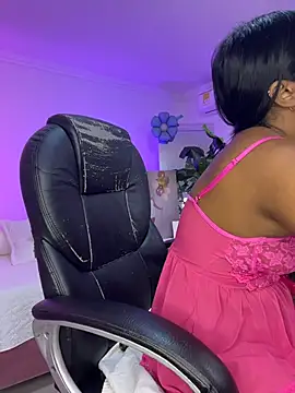 JANYLOVE__