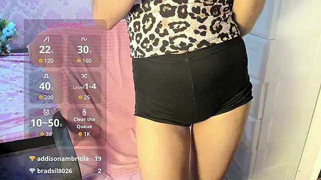 Mica_Jones