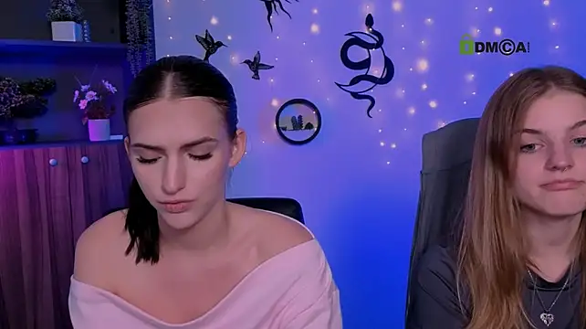 lisa_dark_ live cam on StripChat