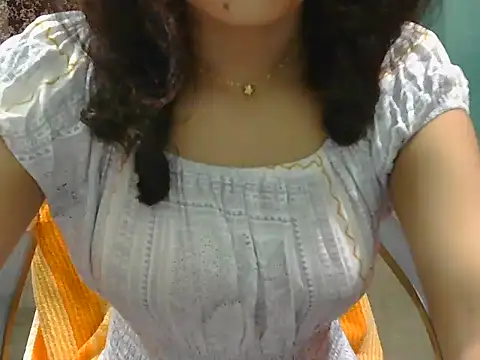 Adorable_Ayesha webcam