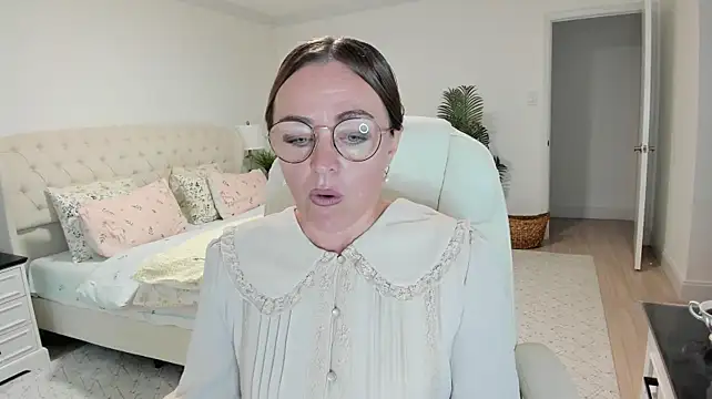 Vika73 webcam