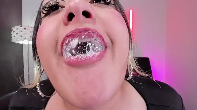 miss_danika webcam