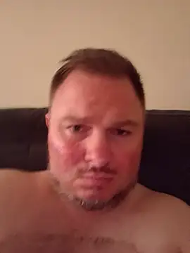 jaygirthy36 (Ask my age) - Wank and cum live 💦😈
