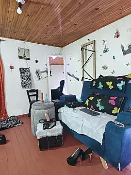 keila_j webcam