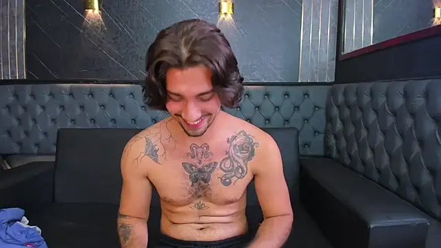 Lewis_rice1 live cam on StripChat