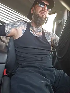 beardedtattood (Ask my age) - 😈 Good morning daddy 😈