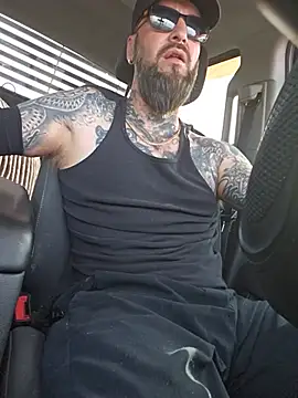 beardedtattood (Ask my age) - 😈 Good morning daddy 😈