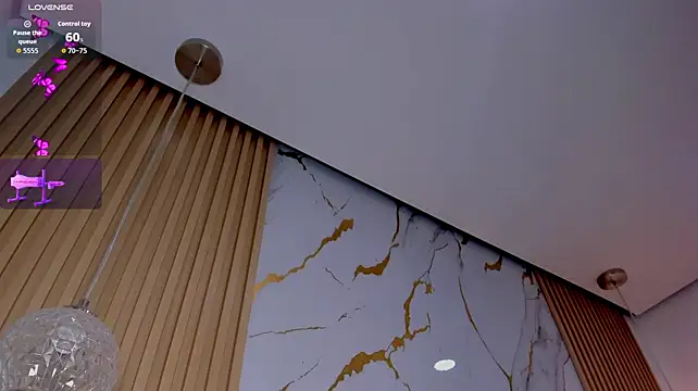 alissaowens_ webcam