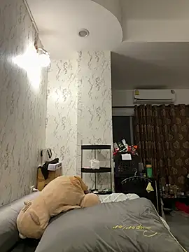 Ponthip webcam