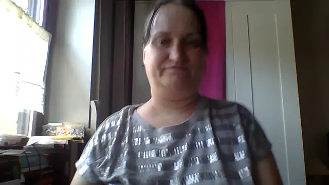 _squirty_cum_lady_ live cam on StripChat
