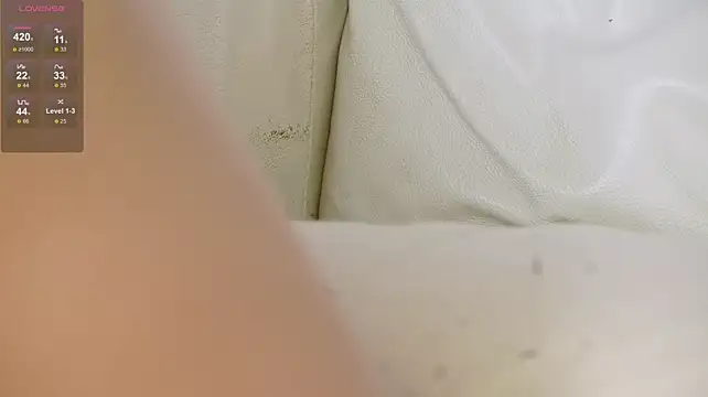 Laurainlove webcam
