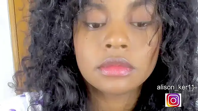 alison-ker3 webcam
