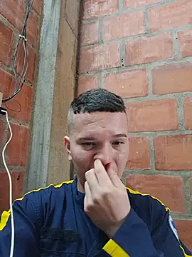 Mikedotow webcam