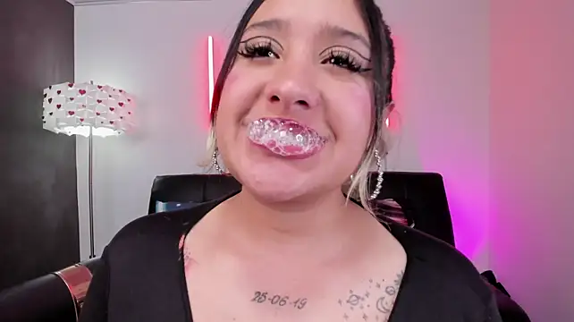 miss_danika webcam