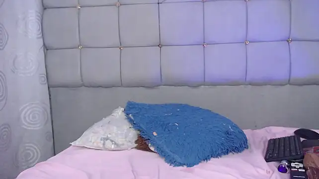 charlotte_brawn webcam