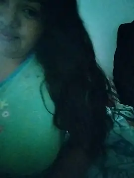 MiaBloom0 webcam