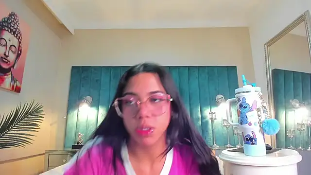 jasmine_saenz webcam