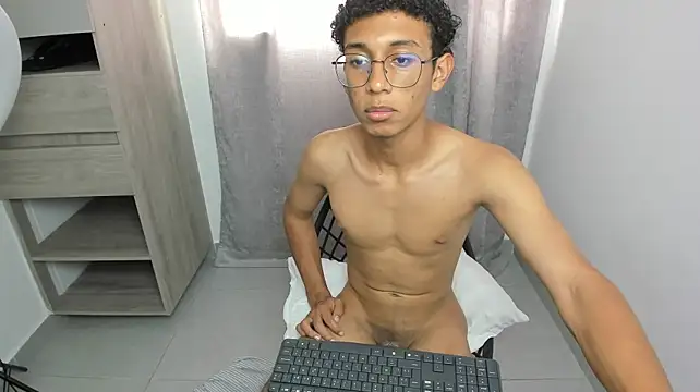SexyDany10 webcam